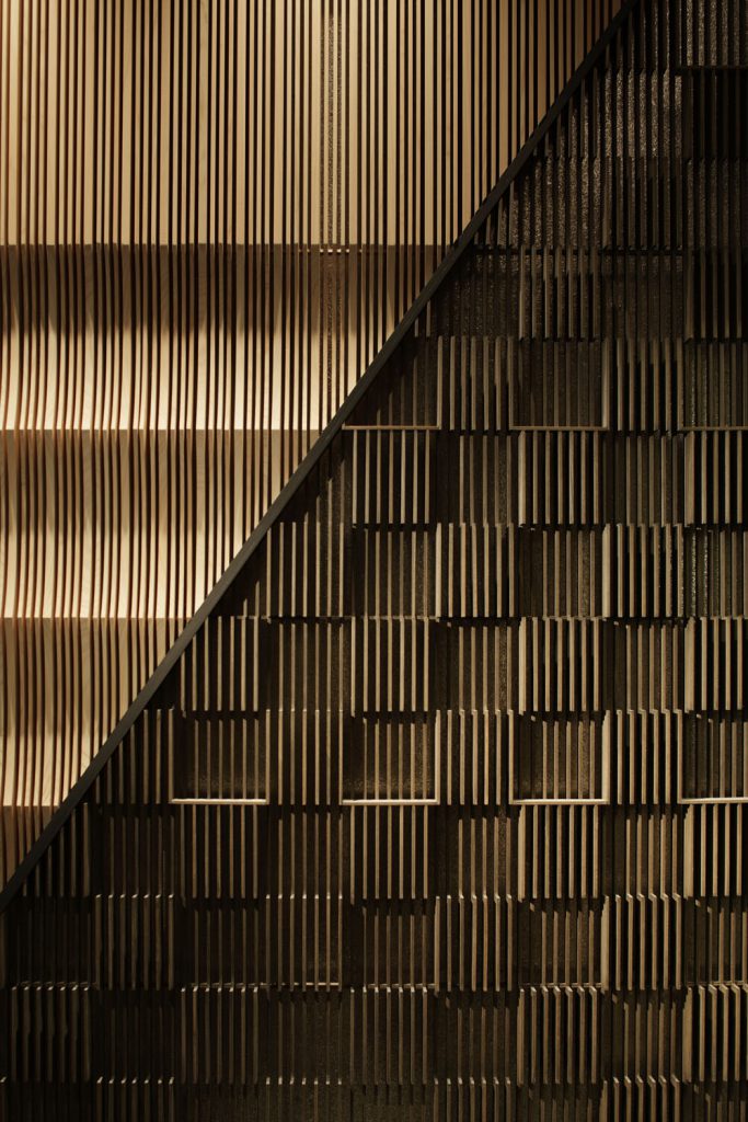 ザ・リッツ・カールトン東京 – 村山木工