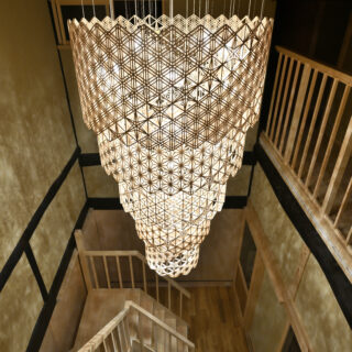 yukiemon シャンデリアプルオーバー 杢ベージュ 3L メッシュマティックスシャンデリア｜moooi Japan｜モーイオフィシャル